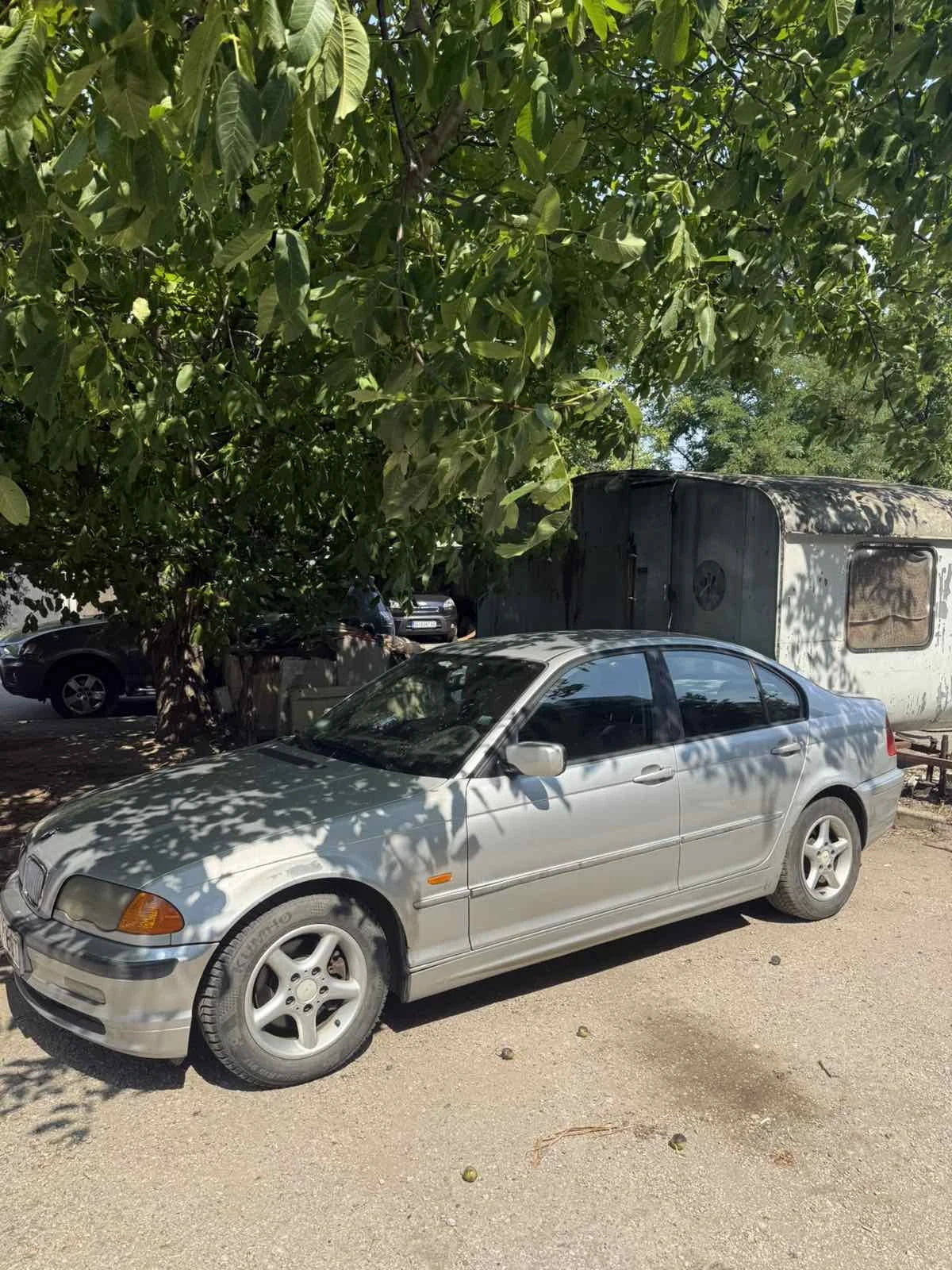 BMW 320, снимка 8 - Автомобили и джипове - 55710555