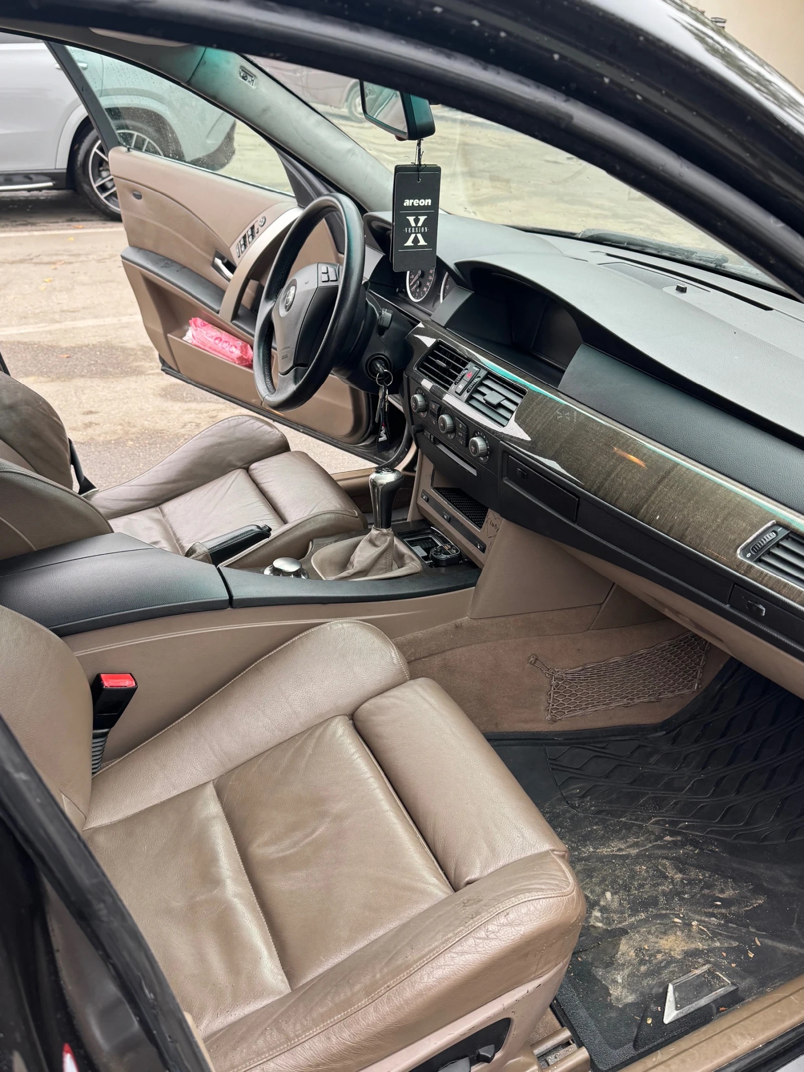 BMW 530 Bmw e60 530i , снимка 8 - Автомобили и джипове - 56185508