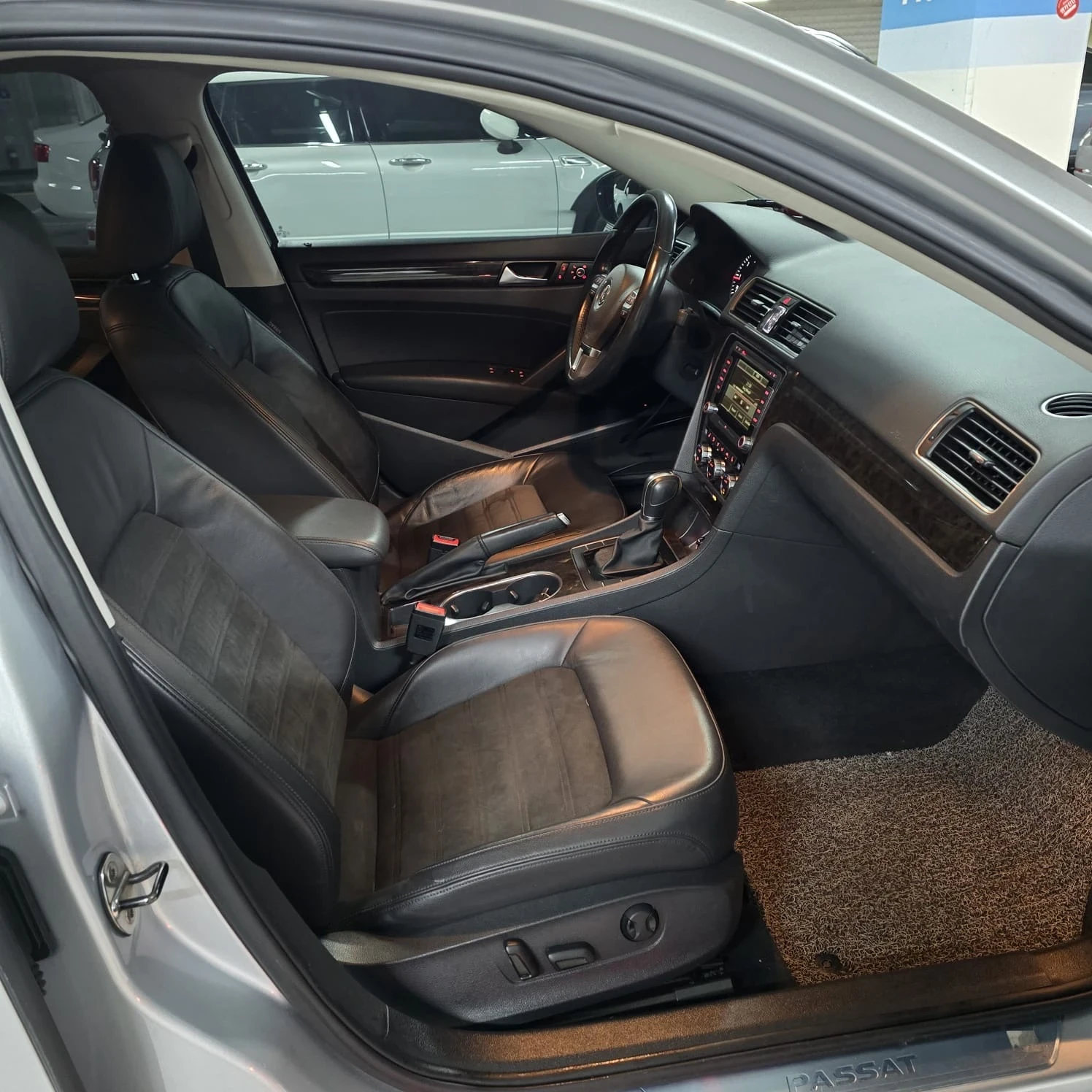 VW Passat Внос от Корея , снимка 6 - Автомобили и джипове - 56682718