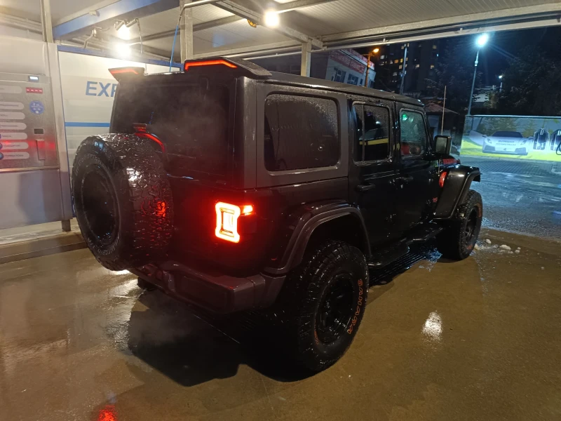 Jeep Wrangler JL Rubicon 3.6 V6 8ZF, снимка 8 - Автомобили и джипове - 52665036