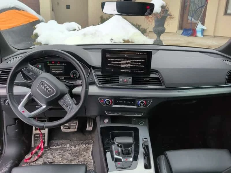 Audi SQ5 * PROGRESSIV * BLACK PACKAGE * CARFAX * ПАНОРАМА *, снимка 8 - Автомобили и джипове - 53679034
