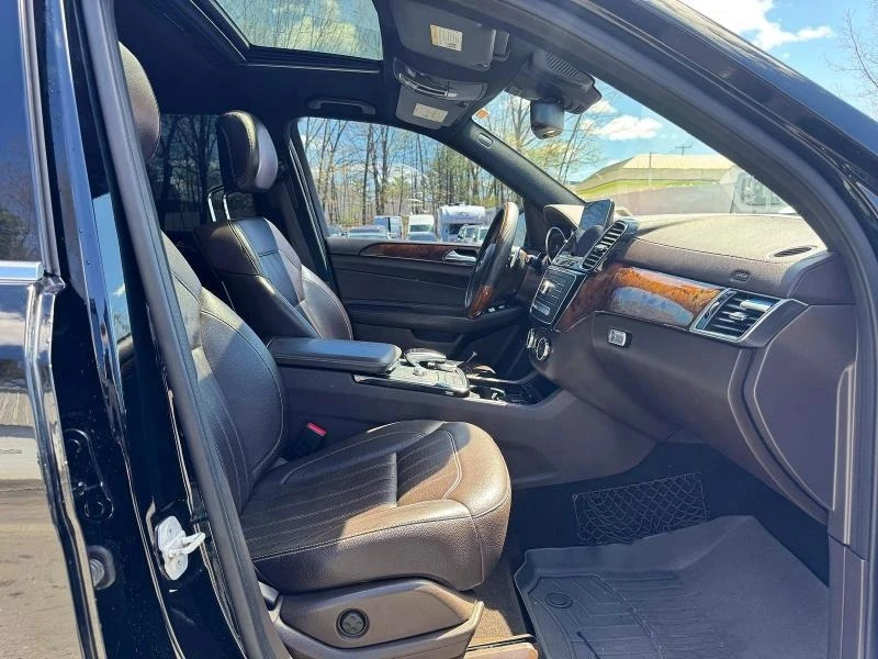 Mercedes-Benz GLS, снимка 7 - Автомобили и джипове - 54624111