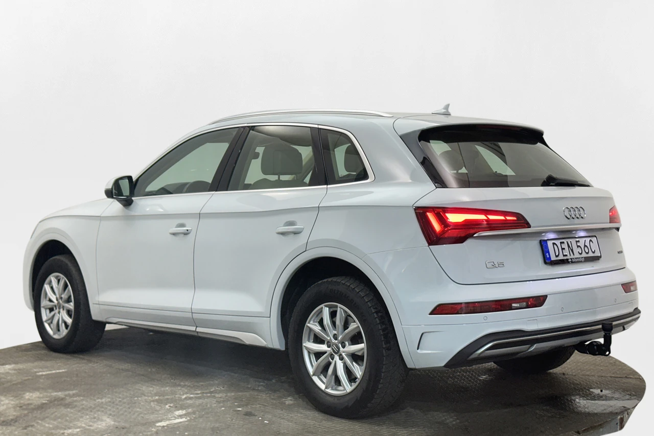 Audi Q5 45 TFSI* Quattro* Sport Edition* Navi* Facelift*  - изображение 7