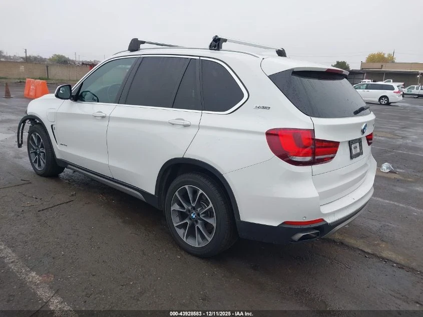 BMW X5 XDRIVE40E - изображение 2