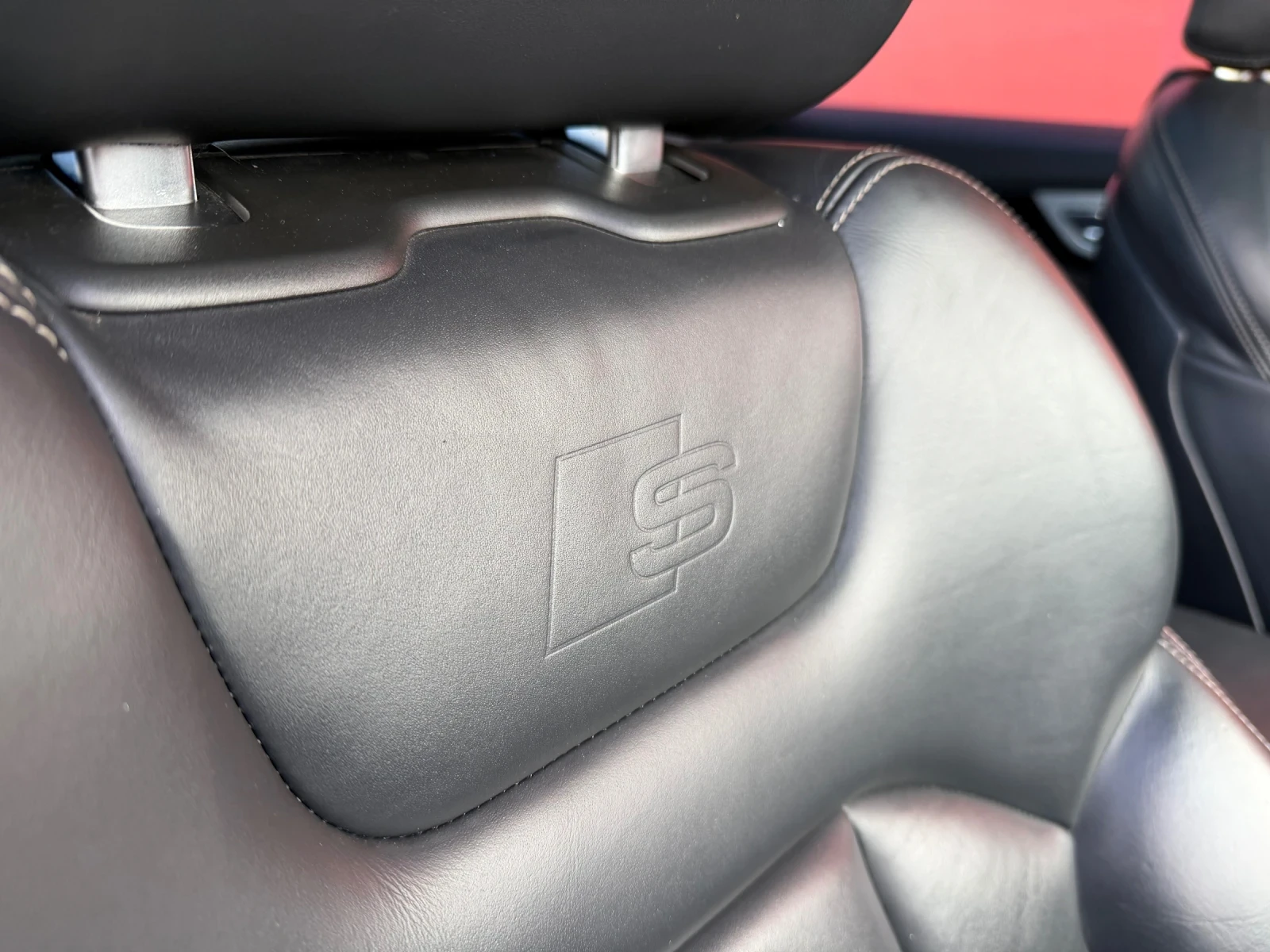 Audi Q7 ЛИЗИНГ* БАРТЕР* 3.0TDI* 133000km* УНИКАТ, снимка 9 - Автомобили и джипове - 53805136