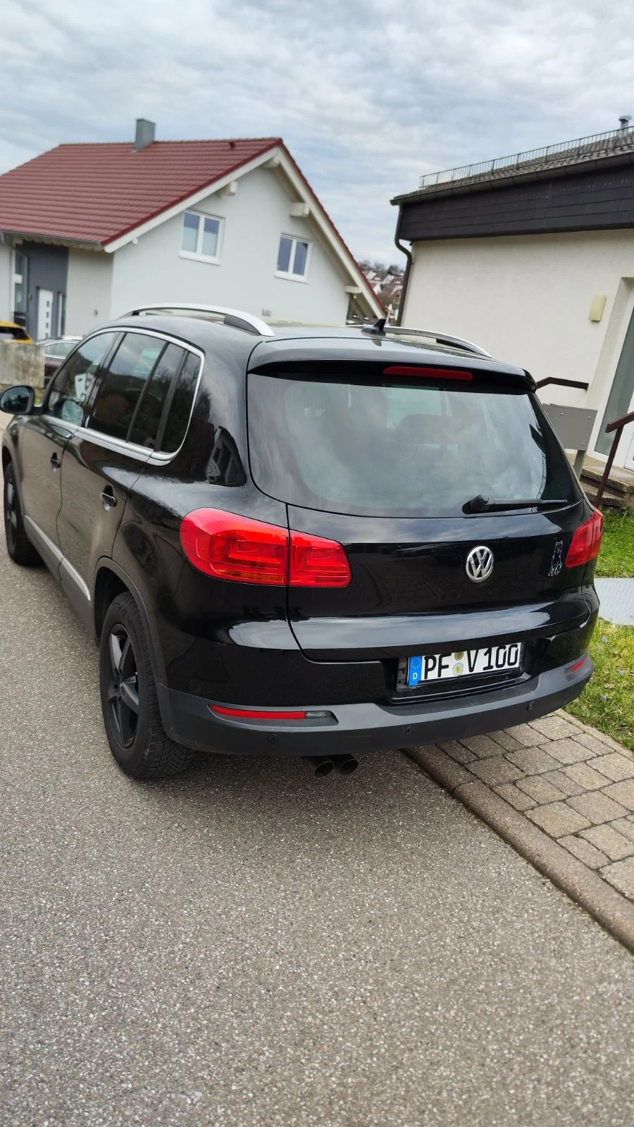 VW Tiguan, снимка 4 - Автомобили и джипове - 53840909