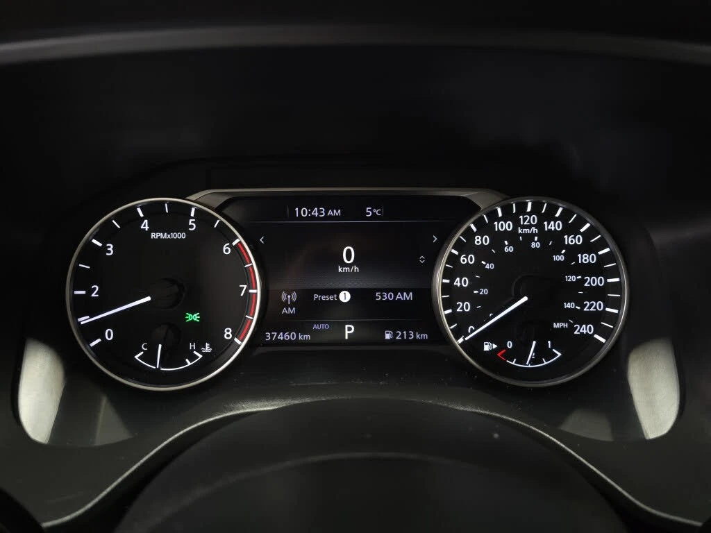 Nissan Rogue SV Moonroof AWD* АвтоКредит* (Цена до БГ) , снимка 11 - Автомобили и джипове - 54039907