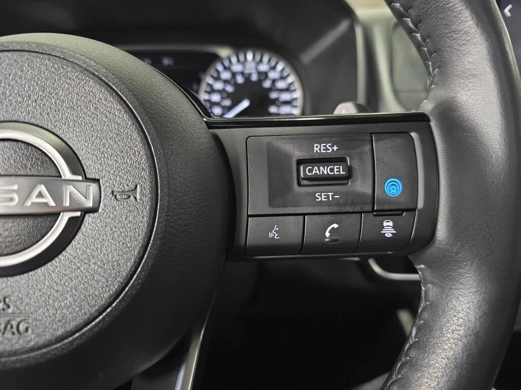 Nissan Rogue SV Moonroof AWD* АвтоКредит* (Цена до БГ) , снимка 13 - Автомобили и джипове - 54039907