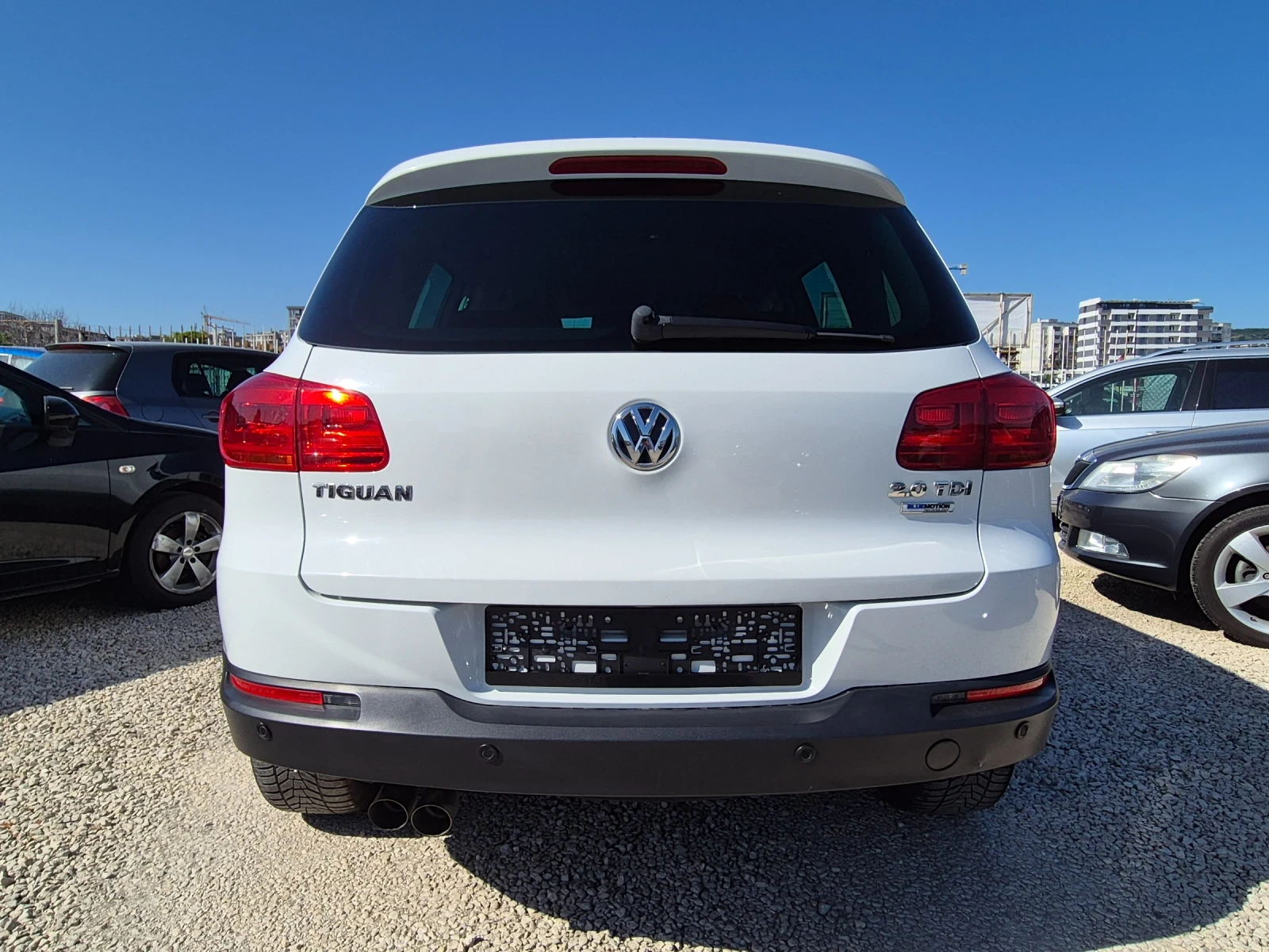 VW Tiguan 2.0TDI Hiline, снимка 5 - Автомобили и джипове - 55079770