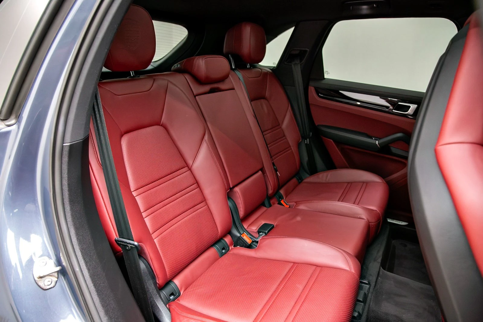 Porsche Cayenne ЛЮК* 360* KEYLESS* ПОДГРЕВ ВОЛАН* КРАЙНА ЦЕНА, снимка 13 - Автомобили и джипове - 55271942
