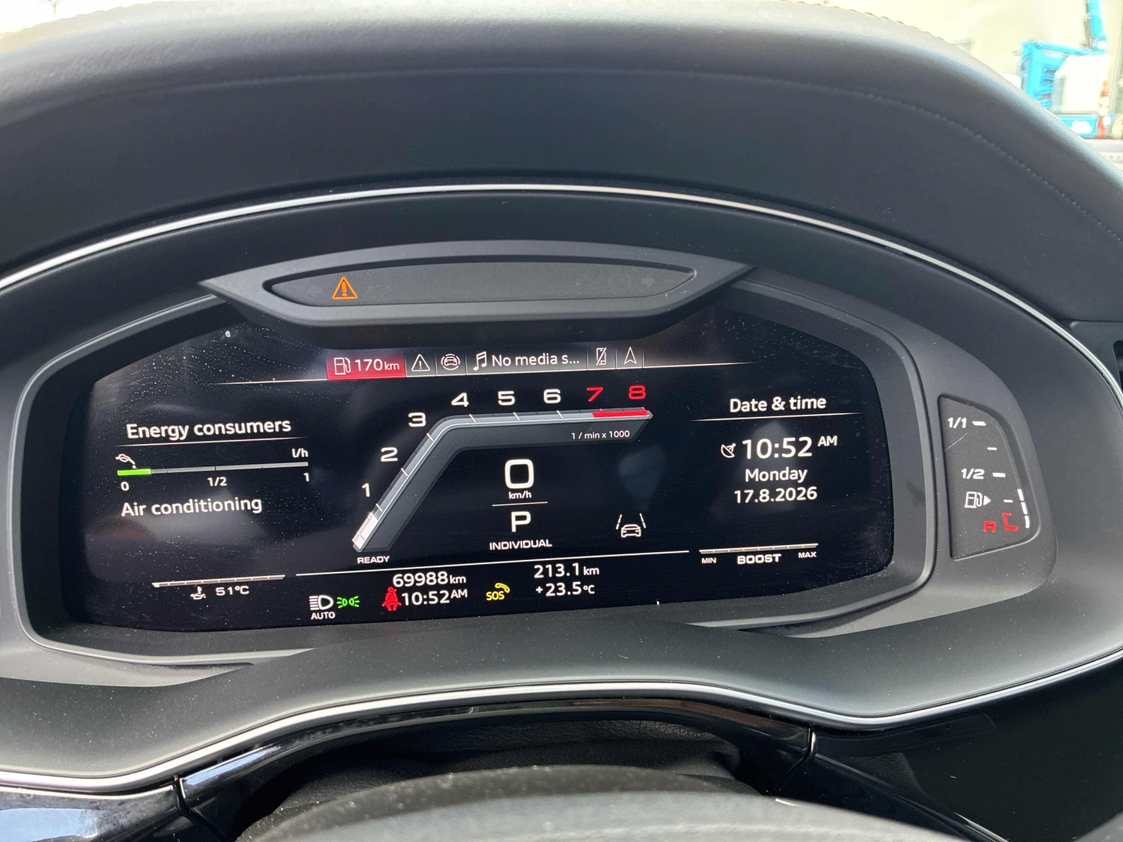 Audi SQ7 4.0 TFSI quattro / АВТОКРЕДИТ / ПРОГНОЗНА ЦЕНА до , снимка 9 - Автомобили и джипове - 55750926