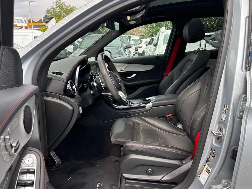 Mercedes-Benz GLC 43 AMG / 360 / DISTRONIC / BURMESTER / CARFAX , снимка 5 - Автомобили и джипове - 55842540