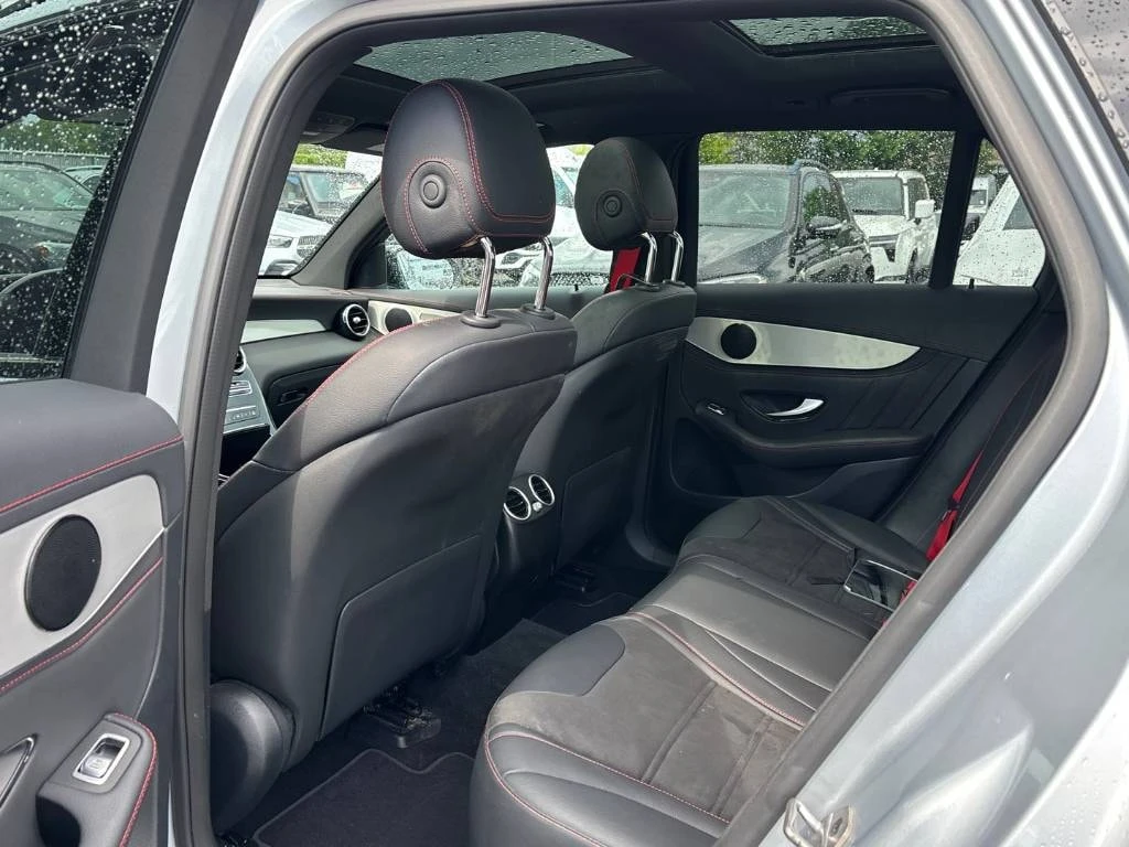 Mercedes-Benz GLC 43 AMG / 360 / DISTRONIC / BURMESTER / CARFAX , снимка 12 - Автомобили и джипове - 55842540