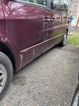 Mercedes-Benz V 220, снимка 4