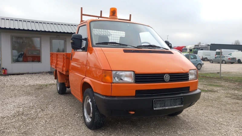 VW Transporter 2.4D-148000км!, снимка 2 - Бусове и автобуси - 48325701