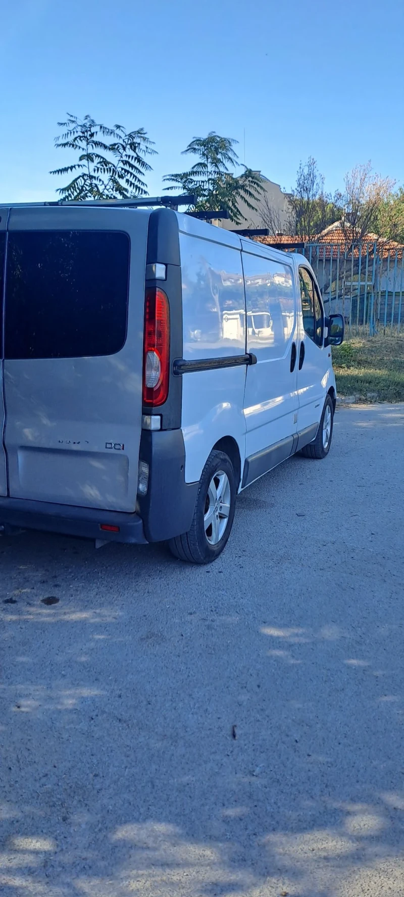 Renault Trafic 1.9 DCI 101kc, снимка 5 - Бусове и автобуси - 51824594