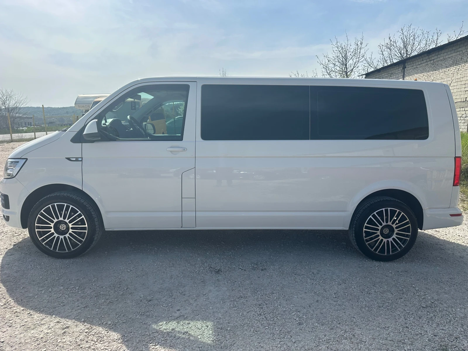 VW T6 LONG, снимка 6 - Бусове и автобуси - 51778672