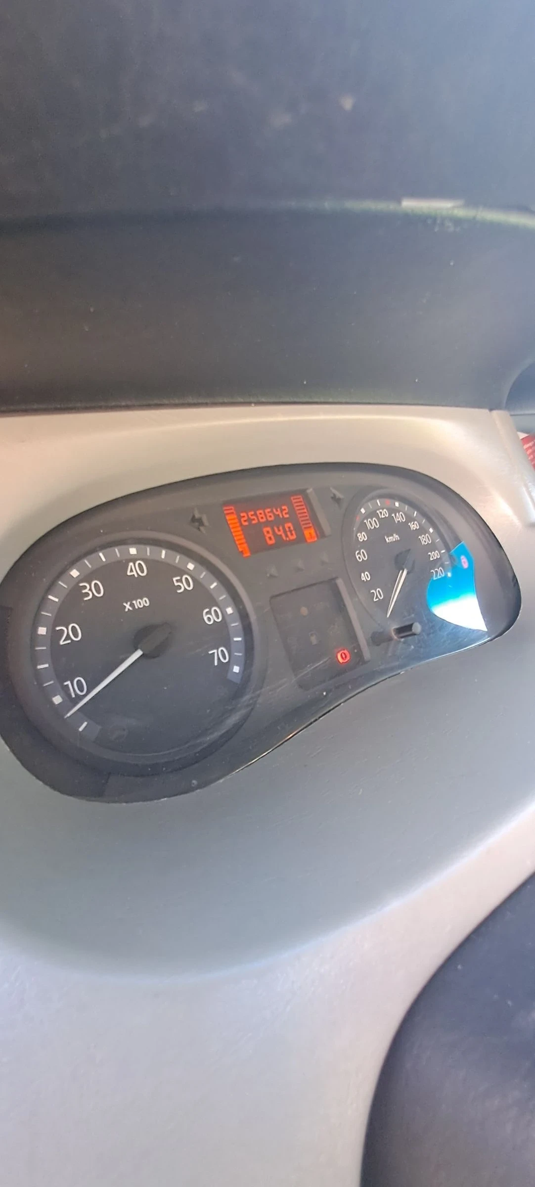 Renault Trafic 1.9 DCI 101kc - изображение 9