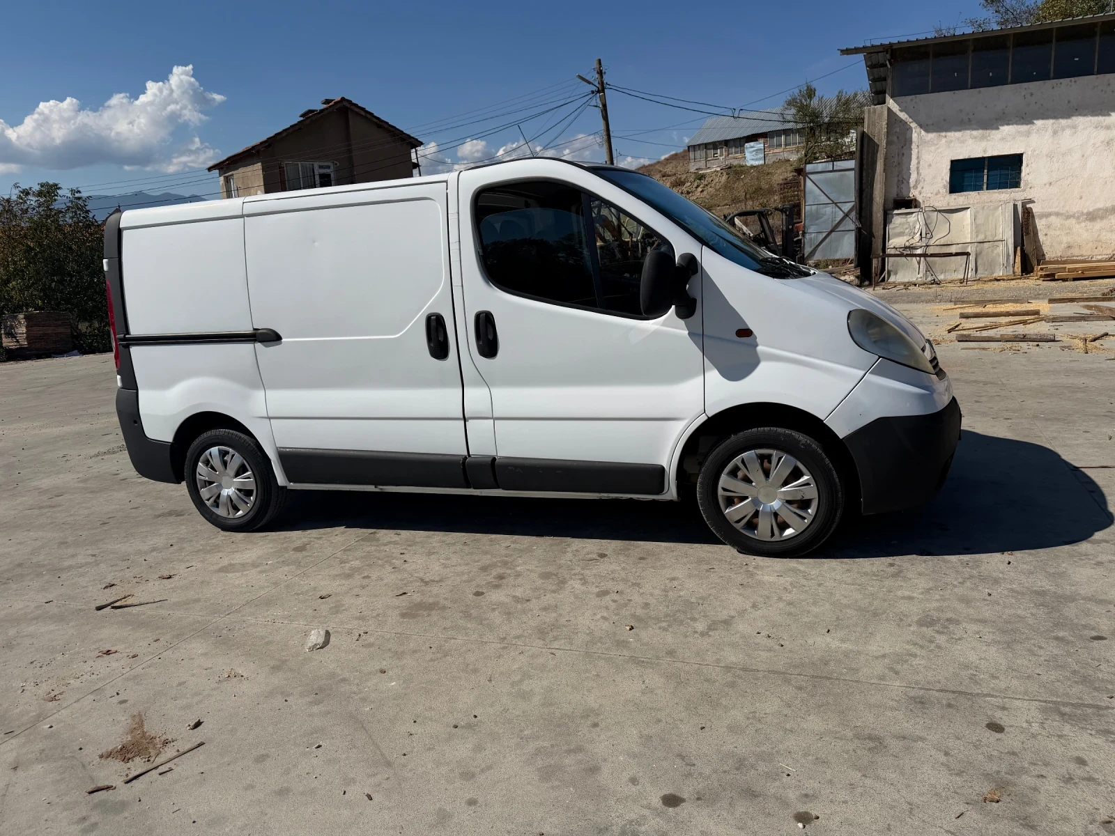 Opel Vivaro, снимка 2 - Бусове и автобуси - 56440137