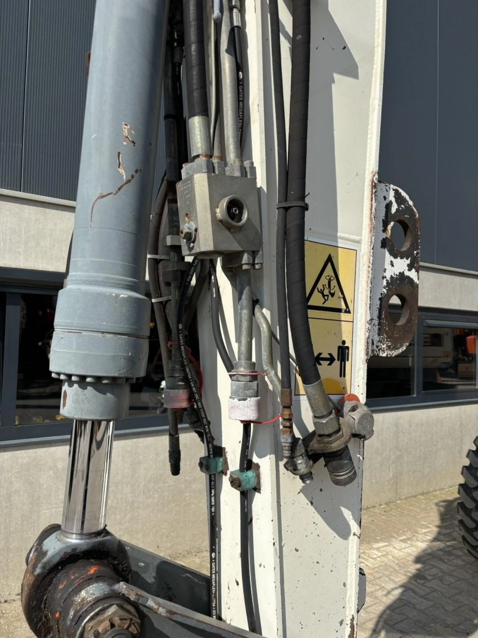 ����� Atlas ����� 150 | Mobile.bg � ����������� 9