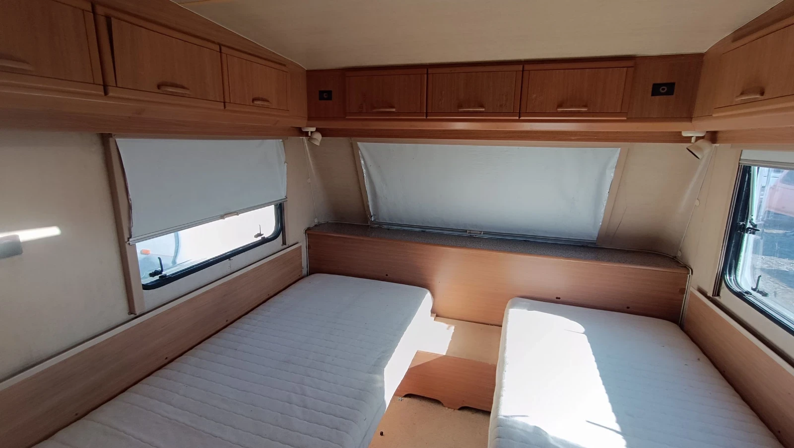 Каравана Adria Prima 710, снимка 7 - Каравани и кемпери - 53480957