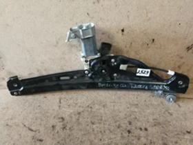 Стъклоповдигач заден десен Bmw Serie 5 E60 E61 , снимка 1