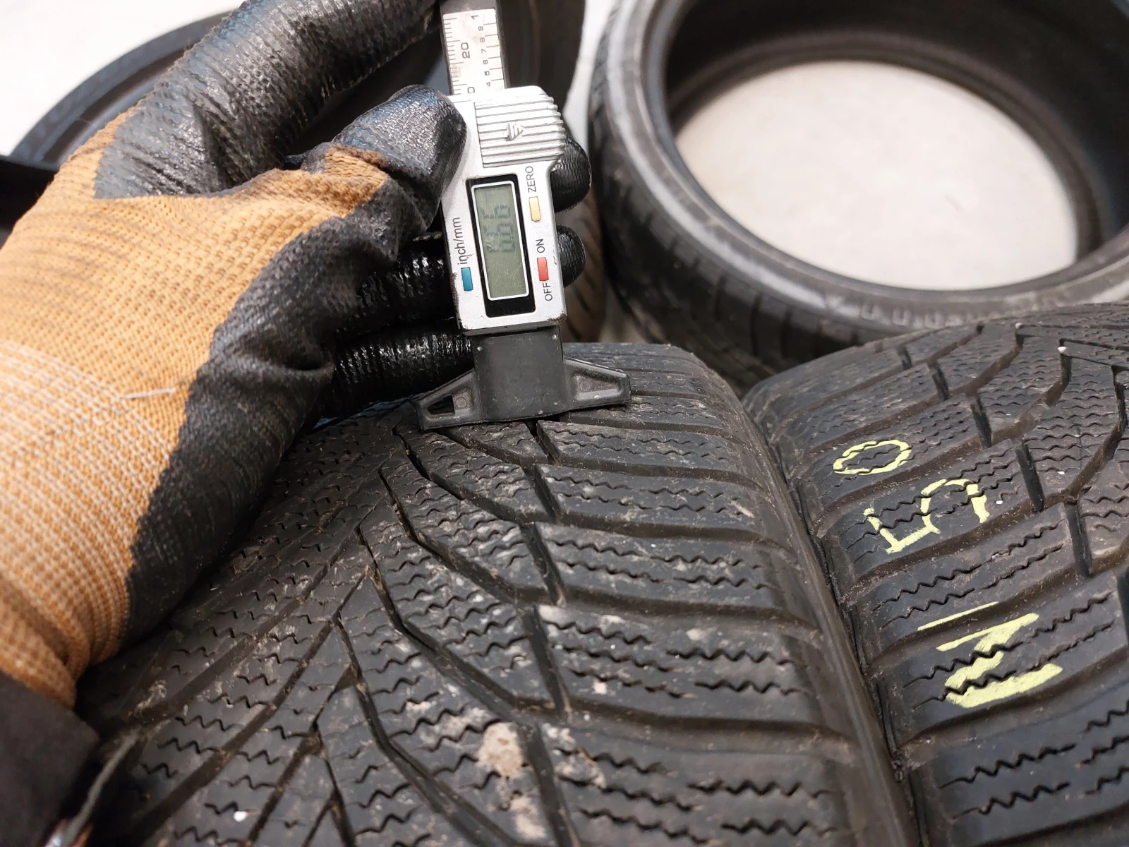  215/45R17 | Mobile.bg   3