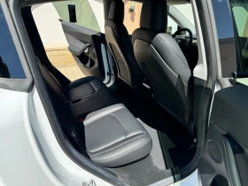 Tesla Model Y 4x4/LongRange/DualMotor/Гаранция/Налична - 59700 лв. - 59615688 12