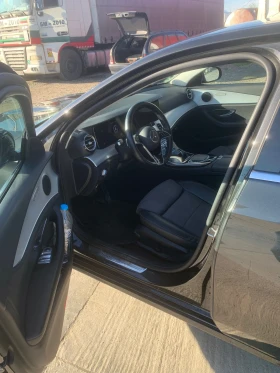 Mercedes-Benz E 220 9G- tronic* DISTRONIC - 33000 € / 64542.39 лв. - 32453653 4