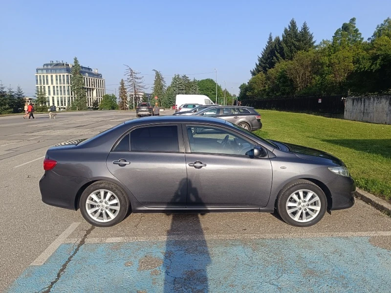 Toyota Corolla, снимка 3 - Автомобили и джипове - 45824572