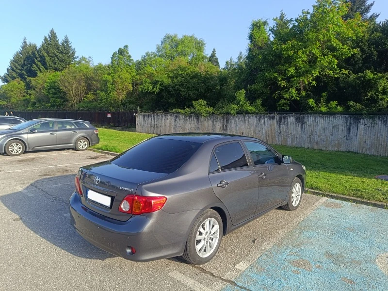 Toyota Corolla, снимка 4 - Автомобили и джипове - 45824572