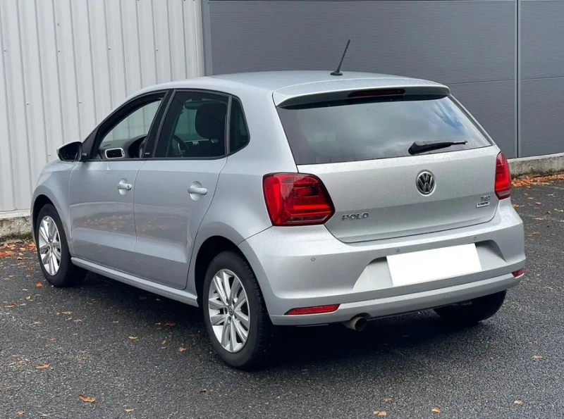 VW Polo, снимка 3 - Автомобили и джипове - 47938916