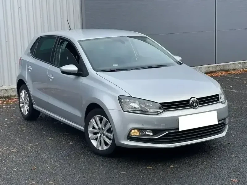 VW Polo, снимка 1 - Автомобили и джипове - 47938916