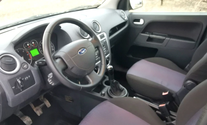 Ford Fusion 1.4TDCI , снимка 6 - Автомобили и джипове - 48326348