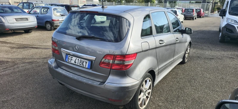 Mercedes-Benz B 200 Автомат 2.0cdi 143кс, снимка 4 - Автомобили и джипове - 48457019