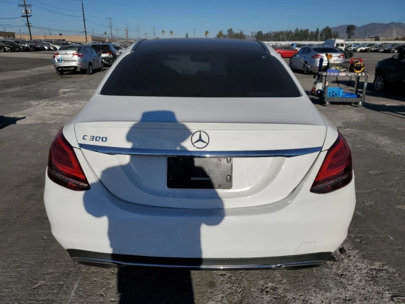 Mercedes-Benz C 300 AMG, снимка 3 - Автомобили и джипове - 48484003