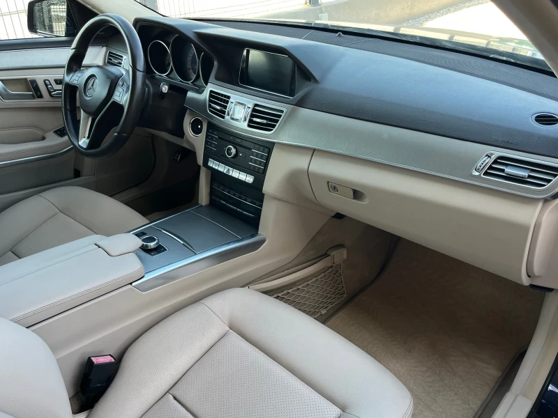 Mercedes-Benz E 350 / Панорама / Подгрев / Щора , снимка 9 - Автомобили и джипове - 51025212