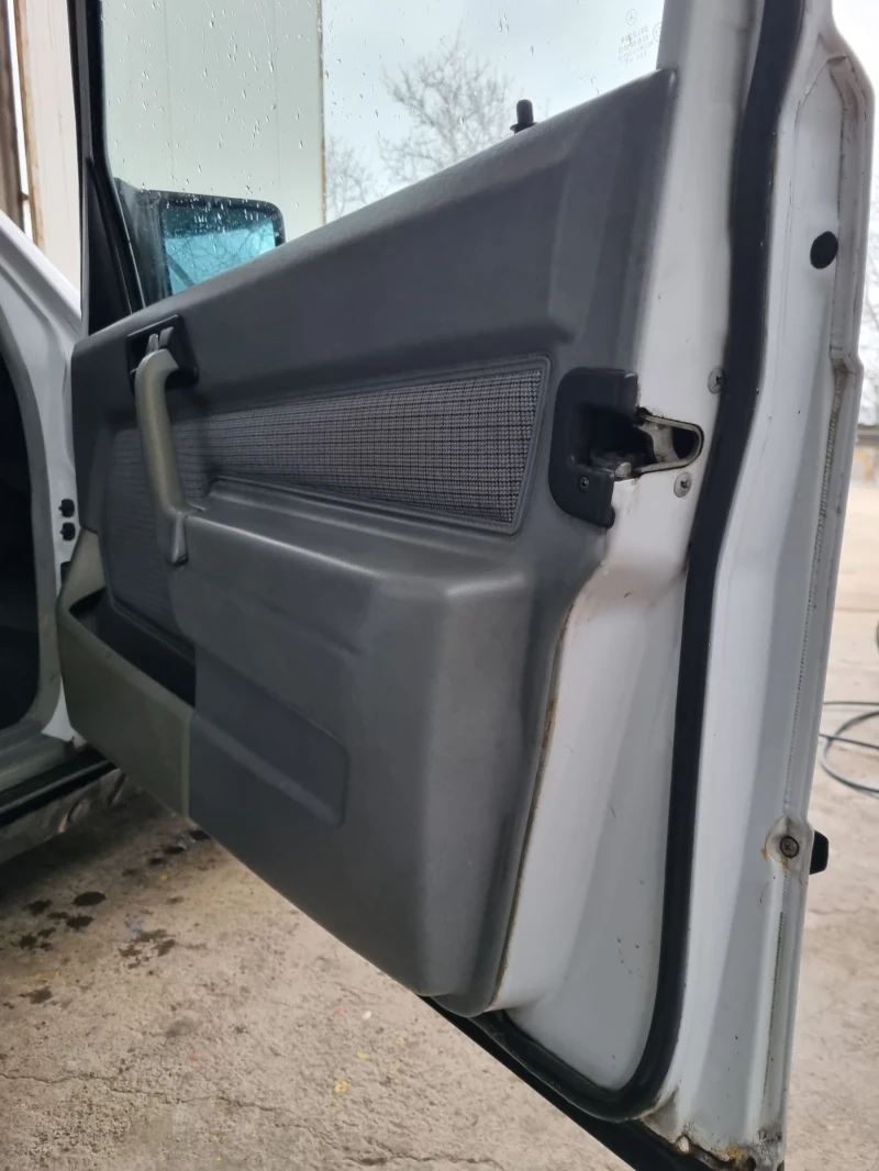 Mercedes-Benz 190 Dizel, снимка 5 - Автомобили и джипове - 52660426