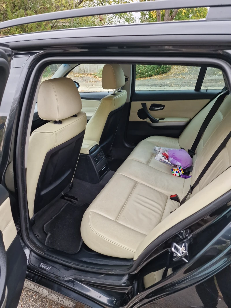 BMW 320, снимка 7 - Автомобили и джипове - 52514465