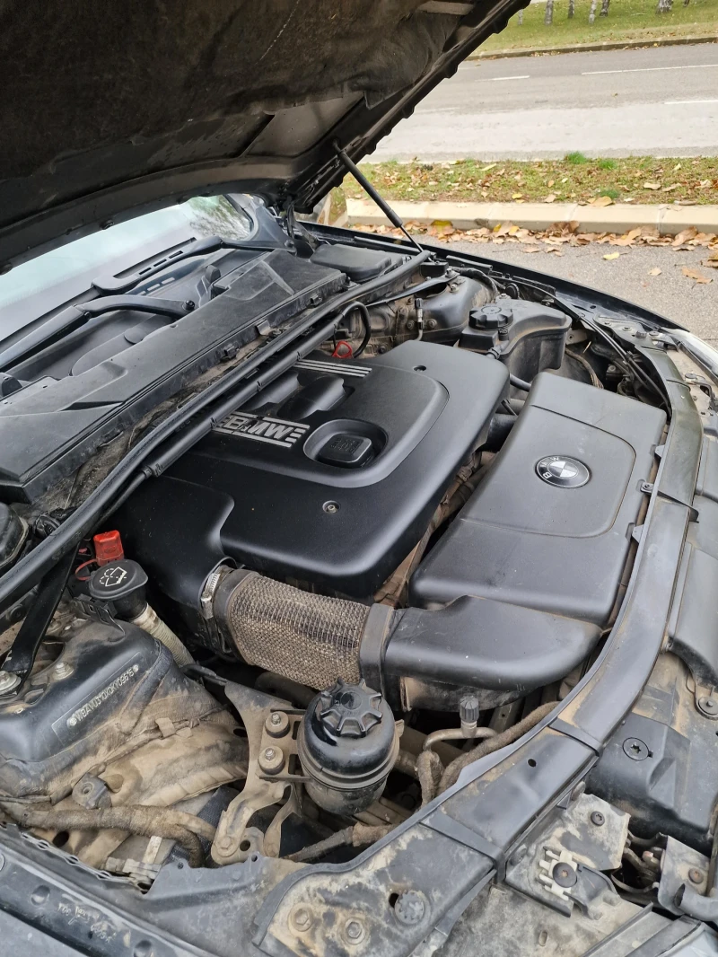 BMW 320, снимка 15 - Автомобили и джипове - 52514465