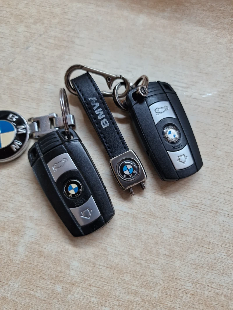 BMW 320, снимка 17 - Автомобили и джипове - 52514465