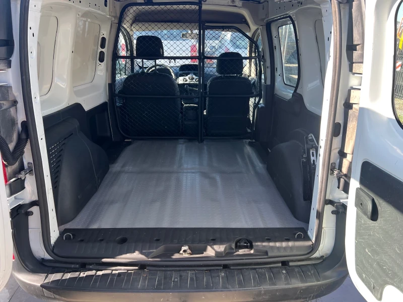 Renault Kangoo 1.5dci, снимка 7 - Автомобили и джипове - 52752021