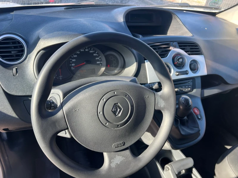 Renault Kangoo 1.5dci, снимка 15 - Автомобили и джипове - 52752021