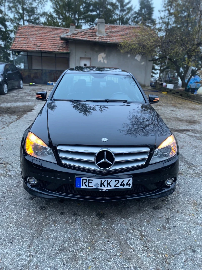 Mercedes-Benz C 180 AMG Kompressor, снимка 2 - Автомобили и джипове - 52857188