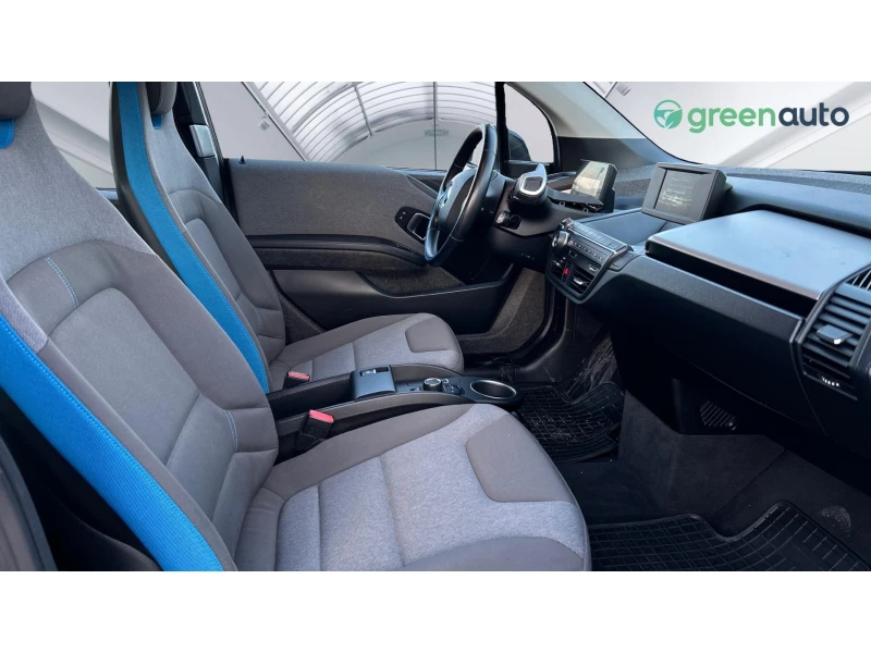 BMW i3 120 Ah Термопомпа, Месечна вноска от 277  , снимка 9 - Автомобили и джипове - 53328652
