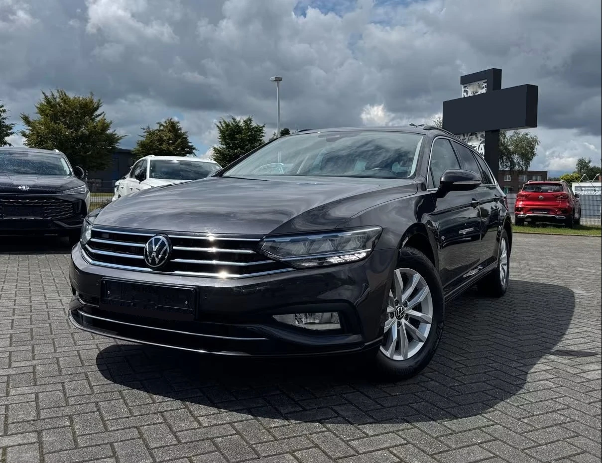 VW Passat Variant 2.0 TDI DSG Business ACC LED KAM #iCarbg, снимка 1