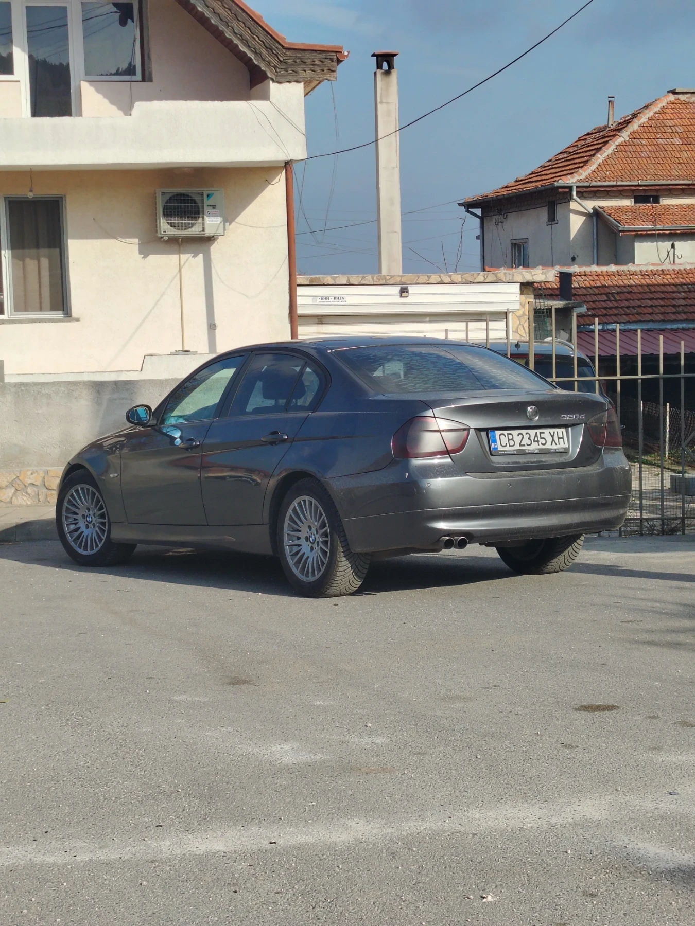 BMW 320, снимка 1