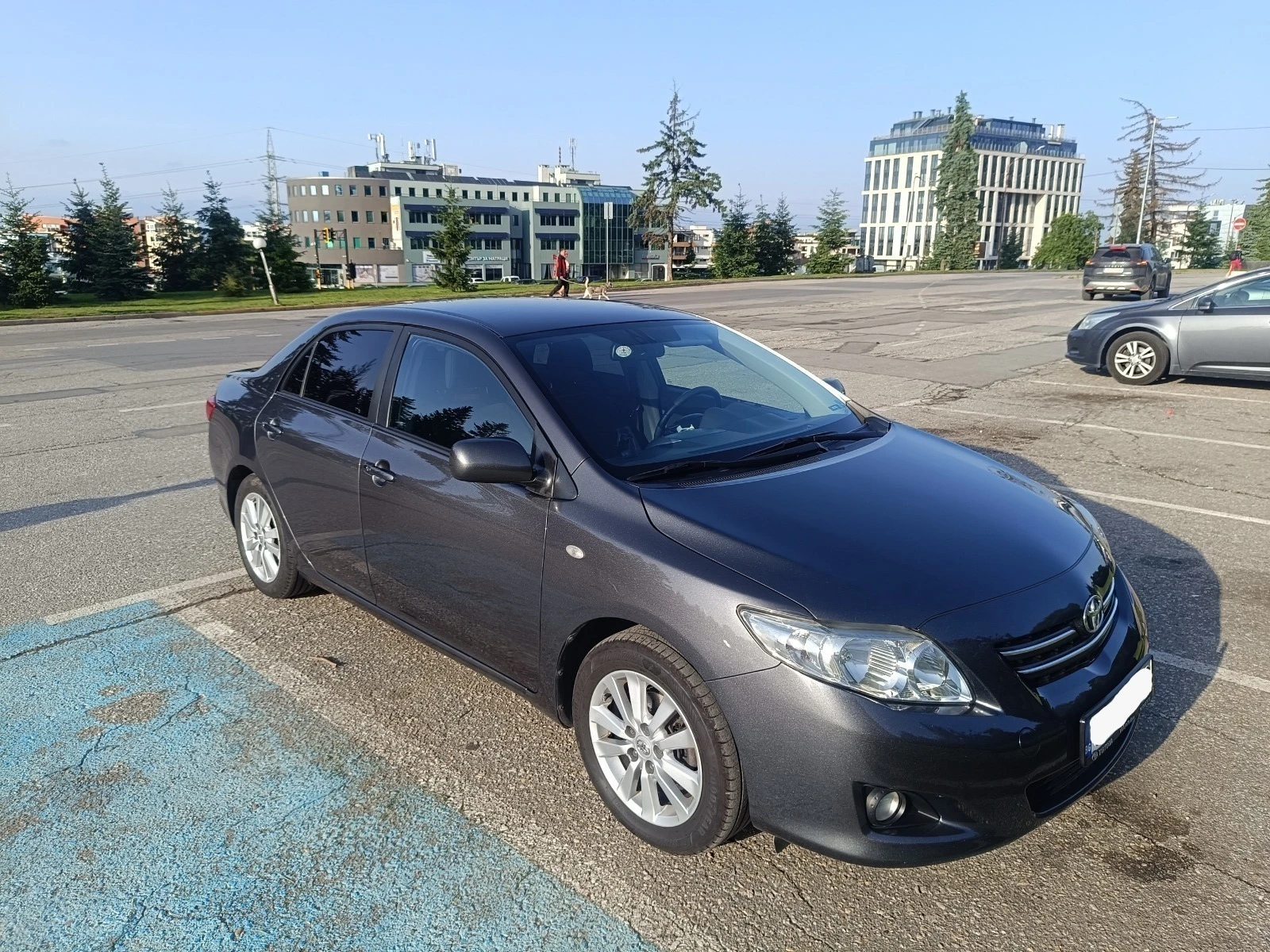 Toyota Corolla  - изображение 2