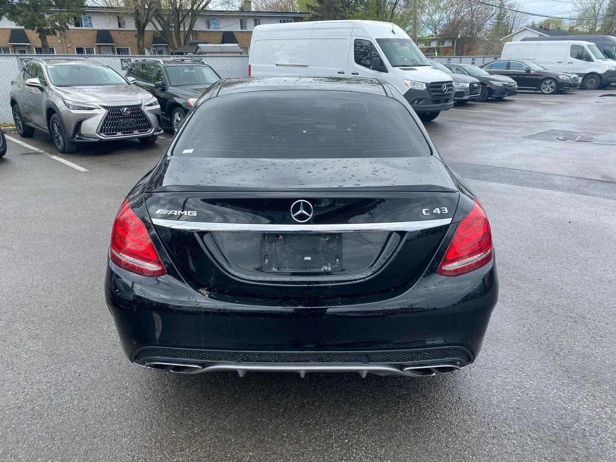 Mercedes-Benz C 43 AMG  - изображение 7
