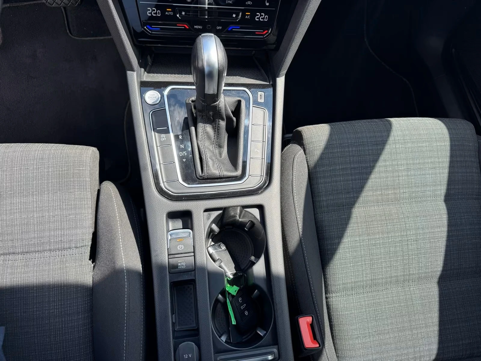 VW Passat Variant 2.0 TDI DSG Business ACC LED KAM #iCarbg | Mobile.bg   13